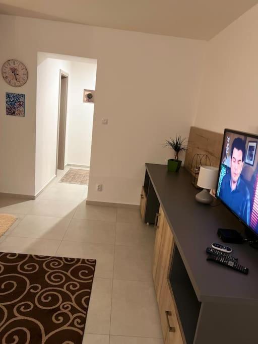 Sparrow Apartmens - Vrabcia Ulica 9, Košice Esterno foto