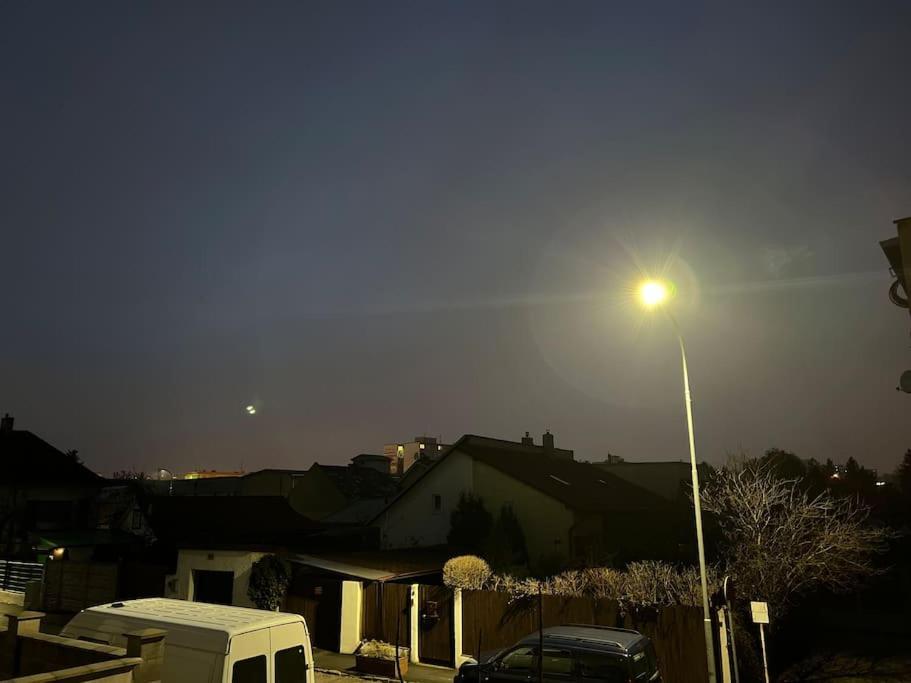 Sparrow Apartmens - Vrabcia Ulica 9, Košice Esterno foto