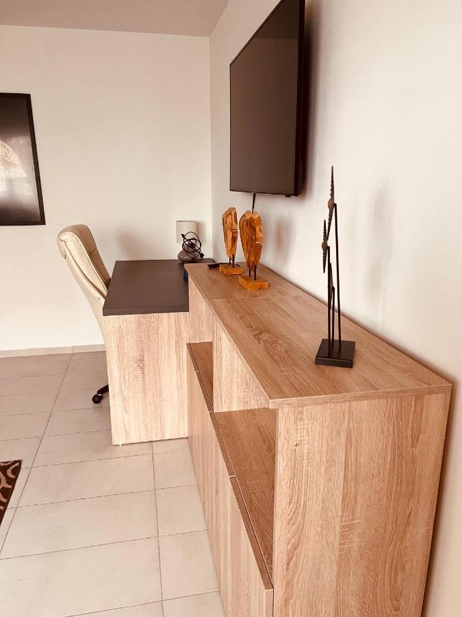 Sparrow Apartmens - Vrabcia Ulica 9, Košice Esterno foto