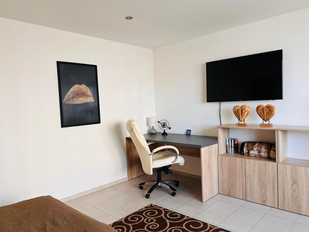 Sparrow Apartmens - Vrabcia Ulica 9, Košice Esterno foto