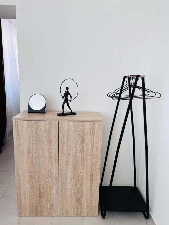 Sparrow Apartmens - Vrabcia Ulica 9, Košice Esterno foto