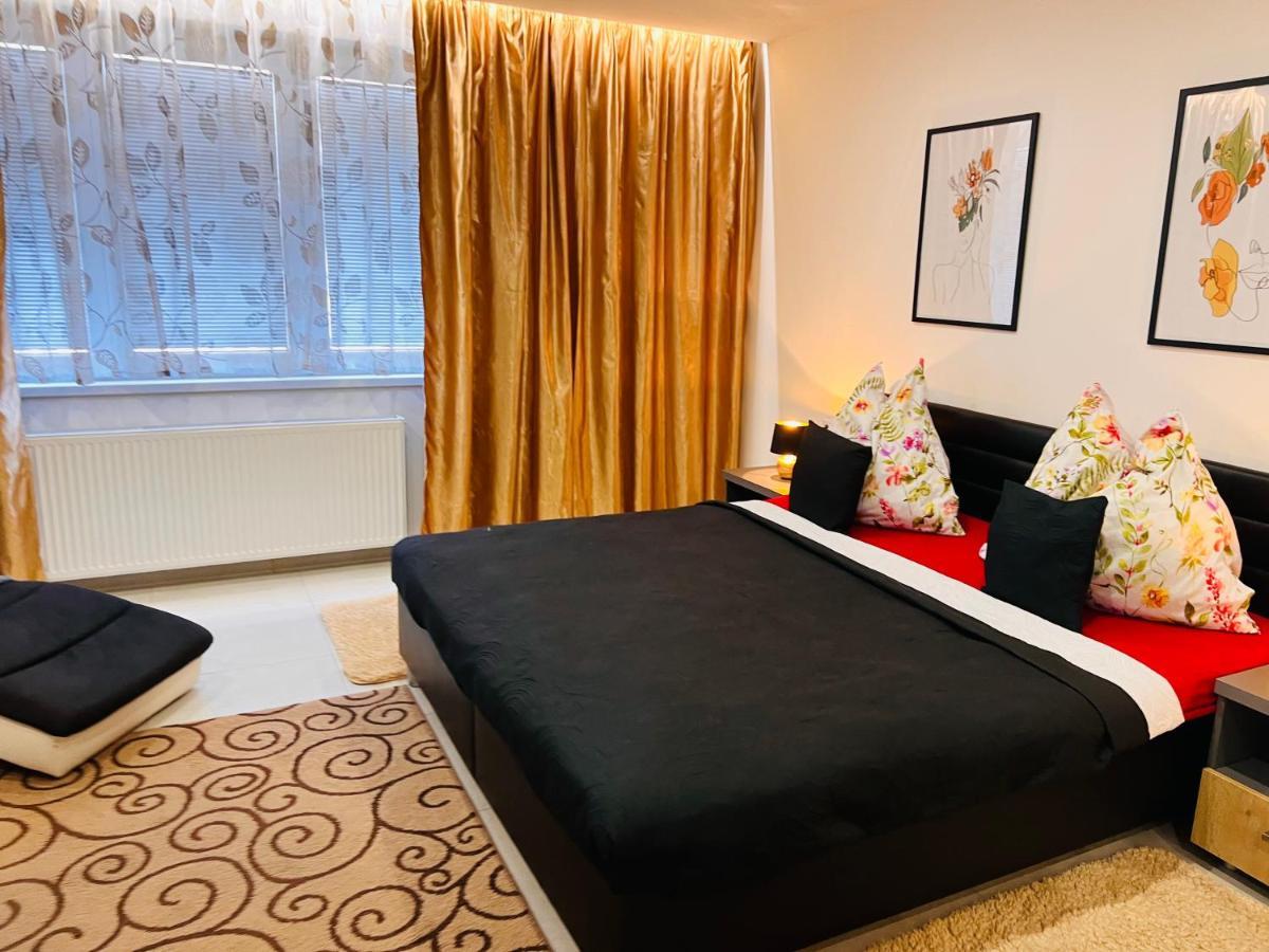 Sparrow Apartmens - Vrabcia Ulica 9, Košice Esterno foto